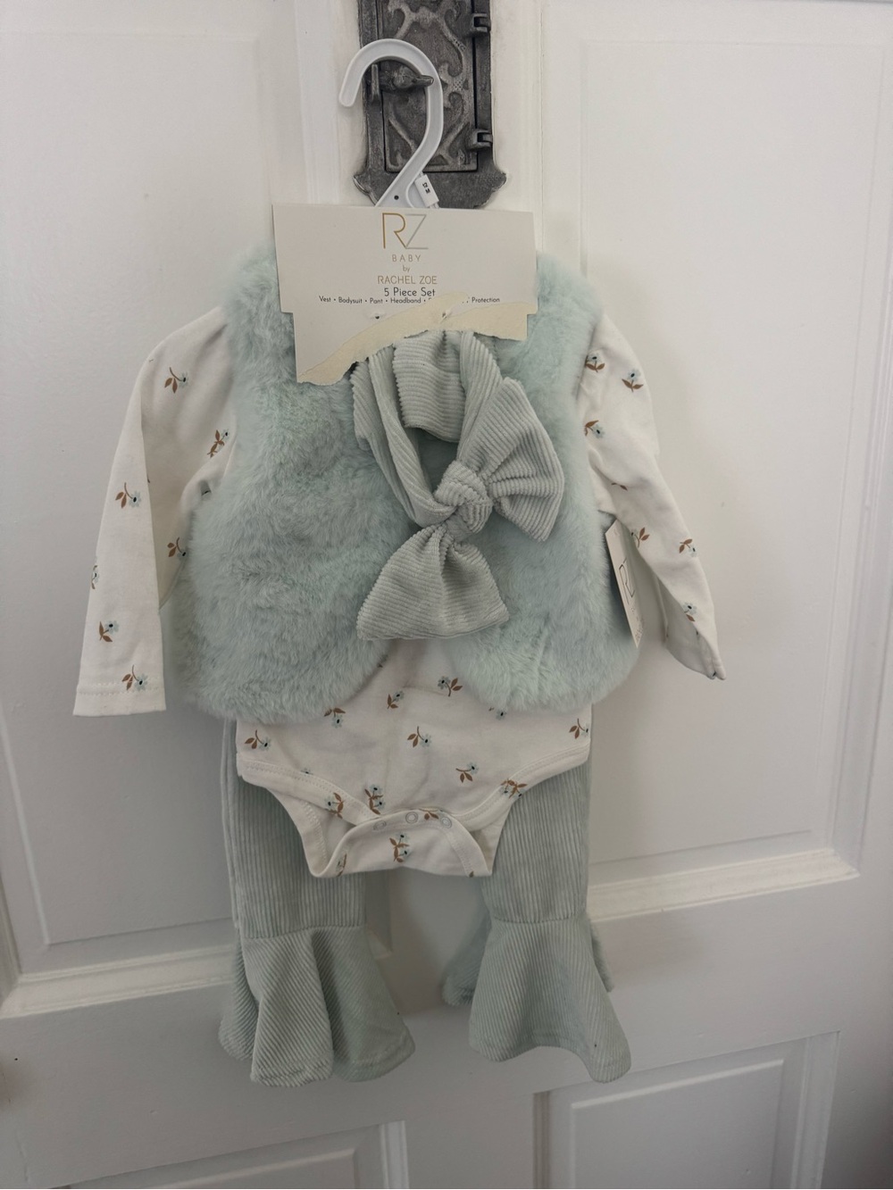 Rachel Zoe Mint Faux-Fur Vest & Floral Bodysuit Set with Corduroy Ruffle Pants